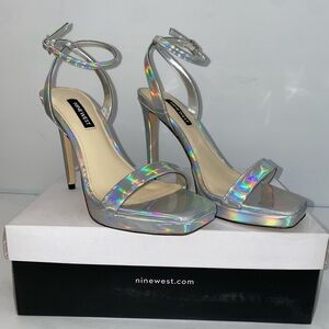 Women Nine West Silver Multi Zadie3 Stiletto Heel Size 7.5M